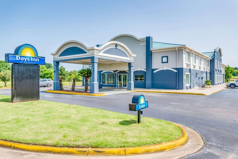 Days Inn by Wyndham Coliseum Montgomery AL Image 29