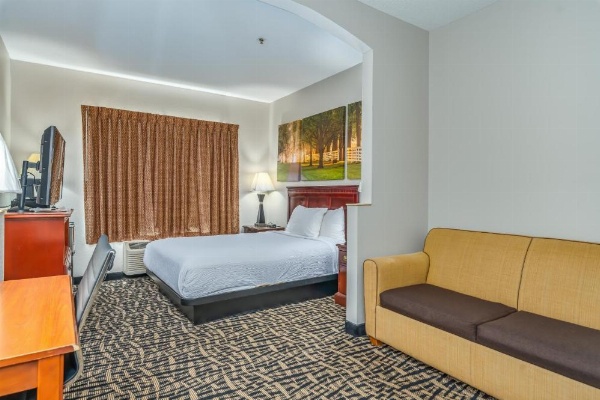 Days Inn by Wyndham Coliseum Montgomery AL image 16